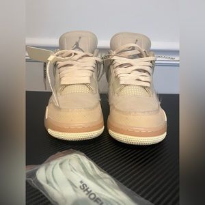 Selling the Jordan 4 off white sail. Has been worn few times. In great shape.